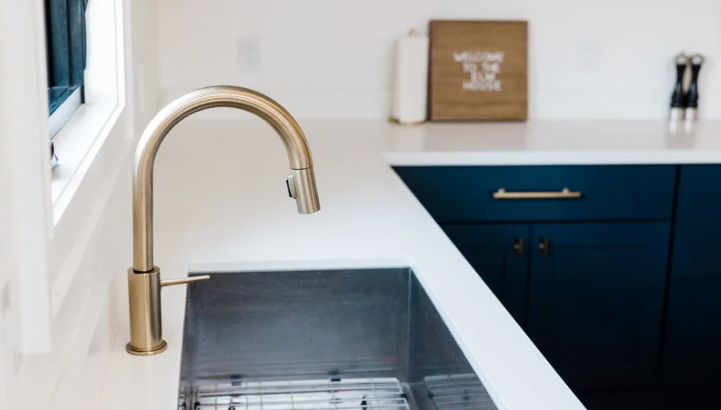 15 Kitchen Trends in 2023 That Will Transform Your Home - Touchless Faucets